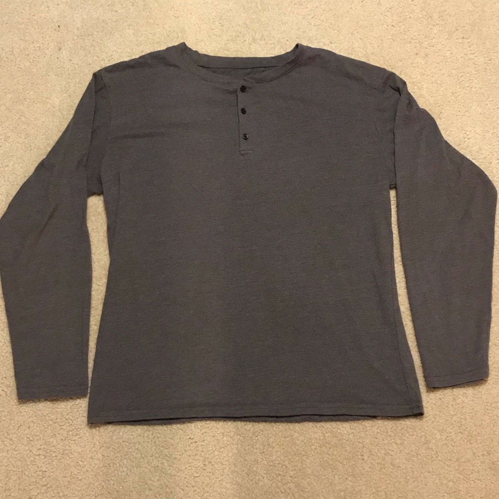 Grey long sleeve